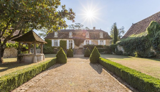 Villa Sandie - Five Bedroom Villa, Sleeps 11