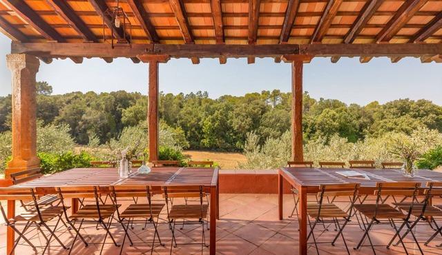 Villa Sant Climent - Seven Bedroom Villa, Sleeps 14