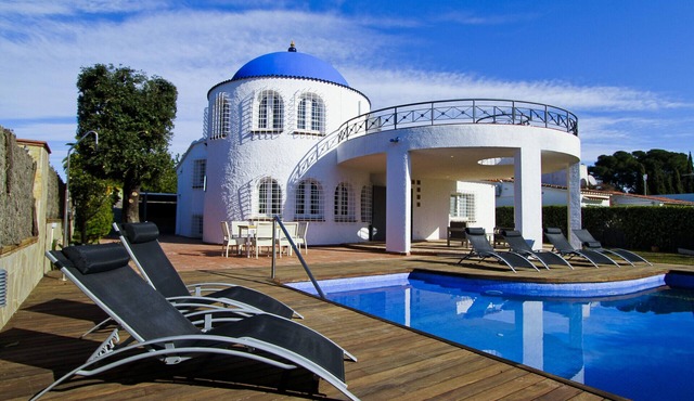 Villa SANTORINI
