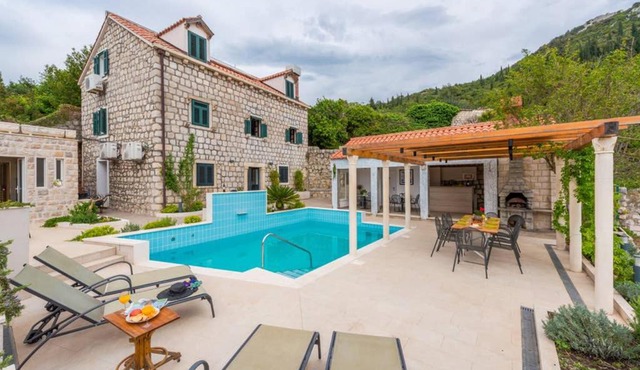 Villa Sarah