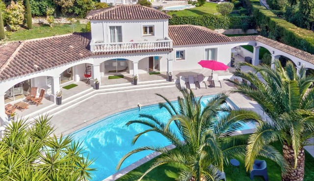 Villa Savina Beautiful villa with swimming pool