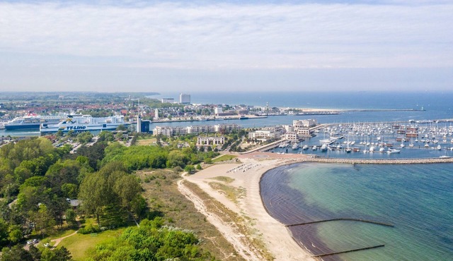 Villa Schmidt Warnemünde I: Traumhaftes Apartment mit Wellness Direkt am Meer in Rostock