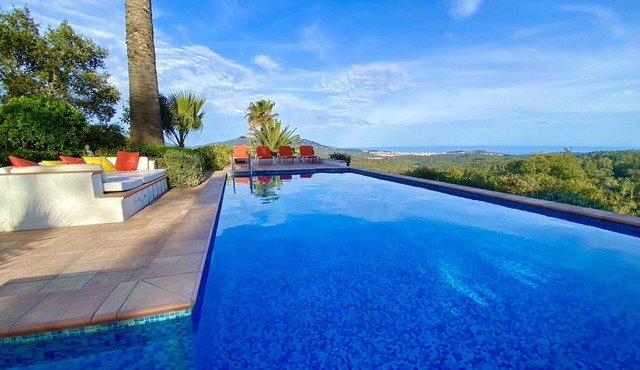 VILLA SECRET PARADISE, COSTA BRAVAnViews, relax, privacy & nature