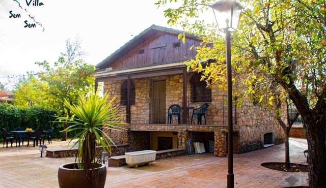 Villa Sem Sem (B). 1st Line. 6 persons