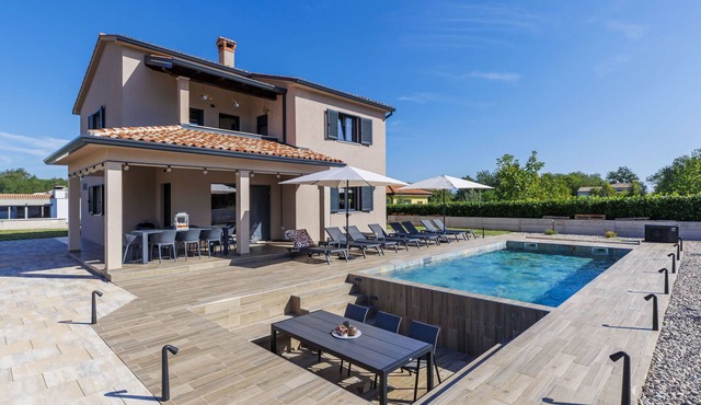 Villa Shea by Interhome
