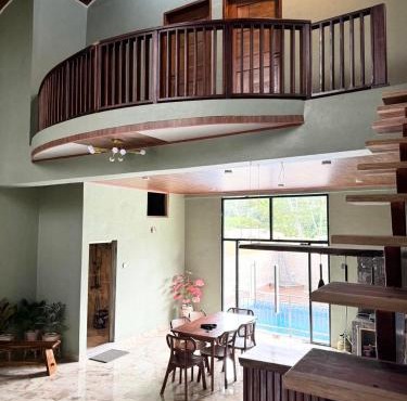Villa Sibolangit Satu Hati near Hillpark with private pool