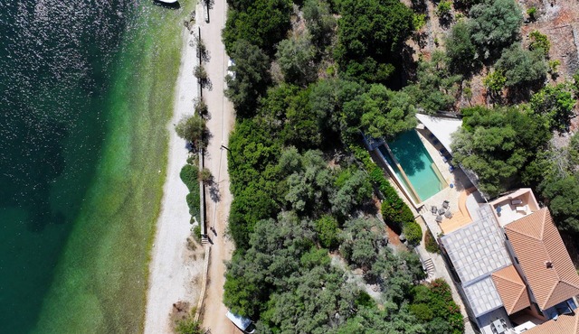 Villa Sivota, Exclusive sea front Villa with 99" Underground Cinema