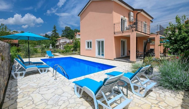 Villa Slava with swimming pool in Matulji, Opatija