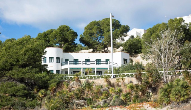 VILLA SOCARRAT, PARADISE NEXT TO THE MEDITERRANEAN