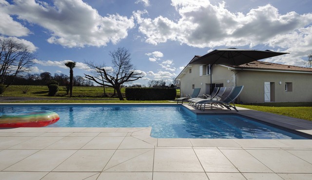 Villa Solanne - Garden, pool & comfort/10 travellers