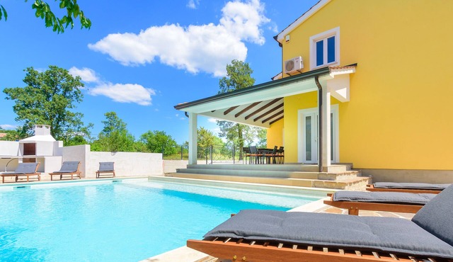 Villa Solitare (Istria - Žminj)