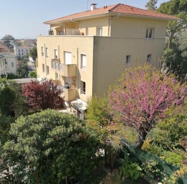 Villa Soraya Nice - Sunny appartment Cote d'Azur with large garden