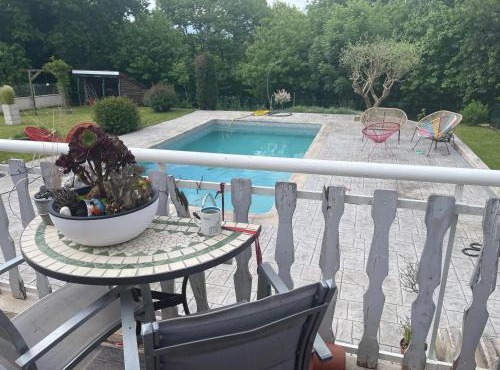 Villa spacieuse avec piscine privée à Saint-Laurent-de-Neste