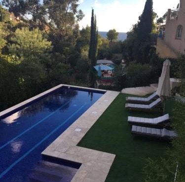 Villa spacieuse avec piscine à Rayol-Canadel-sur-Mer