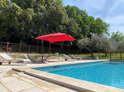 Villa spacieuse avec piscine à Saint-Michel-d'Euzet