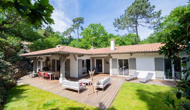 Villa spacieuse à Arcachon, proche plage de Pereire, jardin