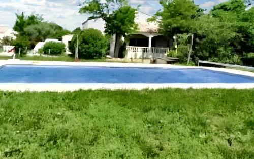 Villa spacieuse à Aimargues avec piscine privée