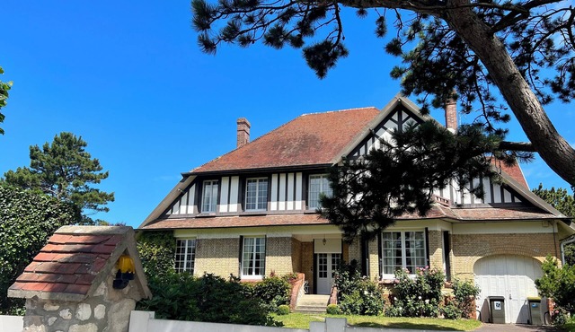 Villa spacieuse à Dieppe, 3 chambres, 3 salle de bains, jardin fleuri