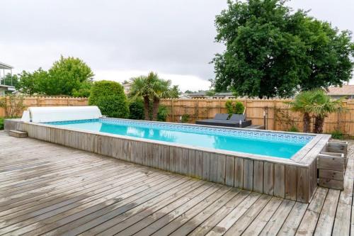 Villa spacieuse a Ares avec piscine privee et jacuzzi