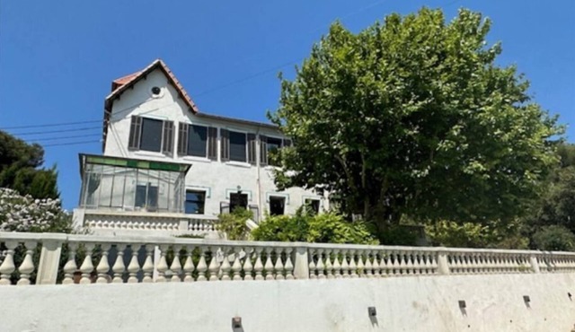 Villa Spacieuse