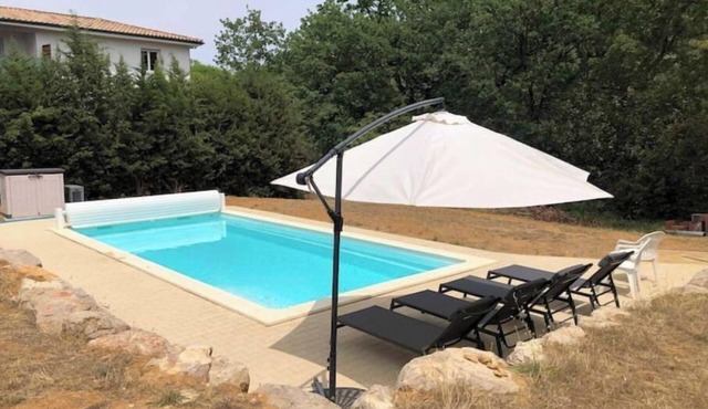 Villa Spacious heated 9x4 pool Terraces Table tennis Giant chess 5ch office