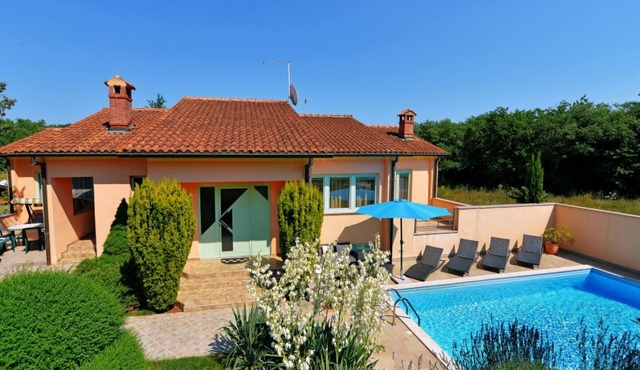 Villa Stefani with private Pool & Whirlpool up to 8 People in Labin by 22Estates