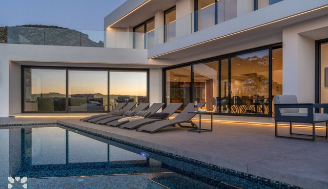 Villa STONE by Abahana Villas