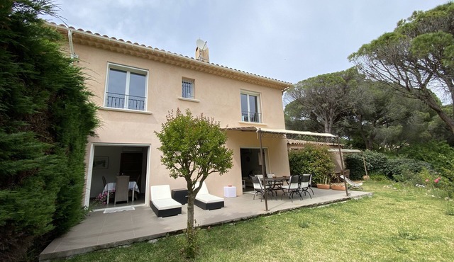 Villa + Studio SUR LE Golf