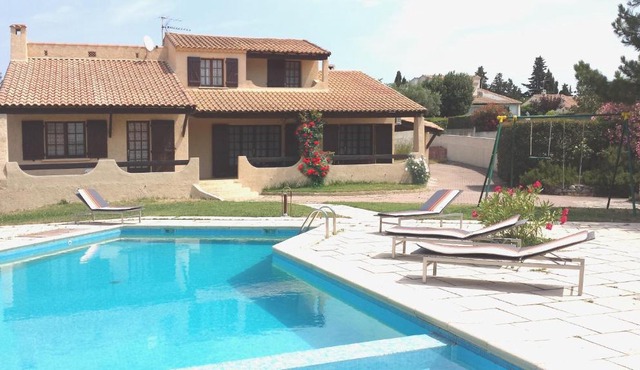 Villa Style Provencal