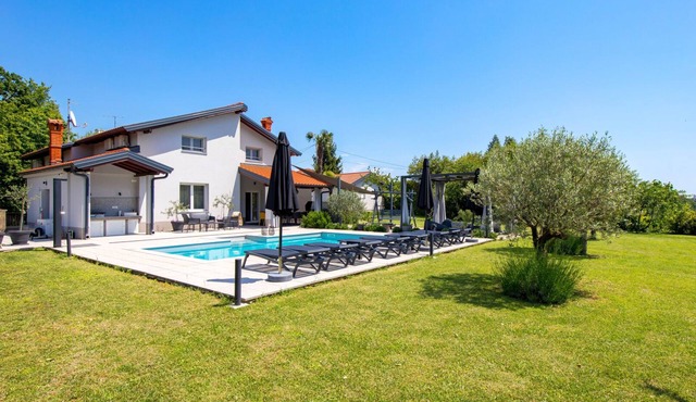 Villa Sušanj by Villas Guide
