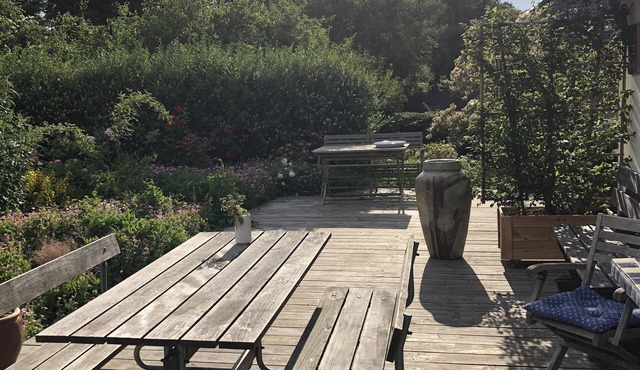 Villa, suburban with 3 bedrooms, sleeps 4, 2 bathroom(s), area of 175 m2