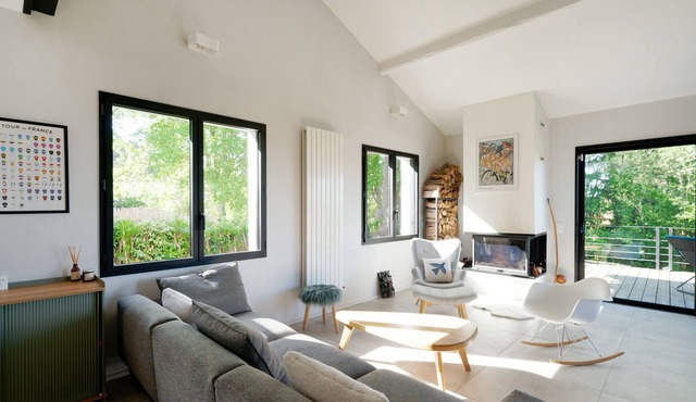 Villa 'Suertia' with Sea View, Private Terrace and Wi-Fi