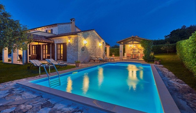 villa Sujevic for unforgettable vacation , Istria