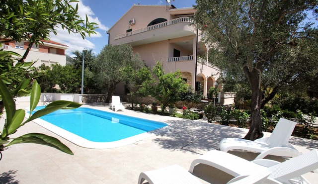 Villa Sun