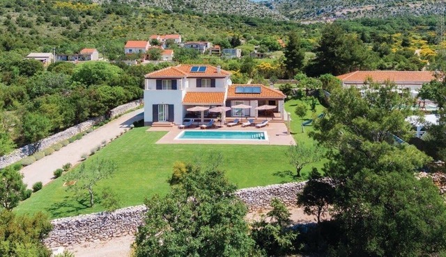 Villa Sunrise Dubrava nearby Sibenik – Crovillas GmbH