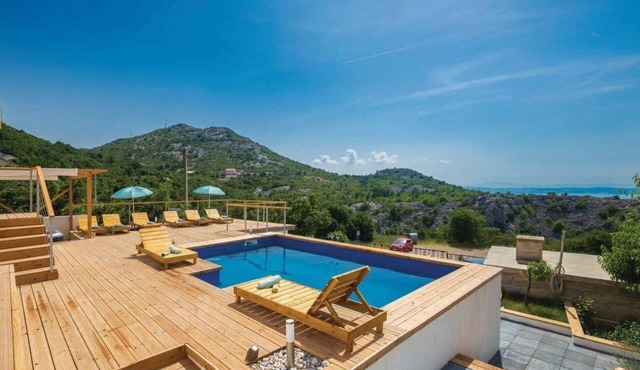 Villa Sunshine