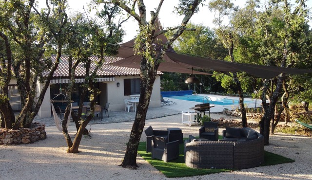 Villa sur 3 000m²