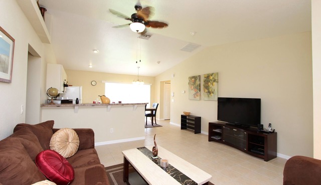 Villa Susan - Cozy Home in Central Location