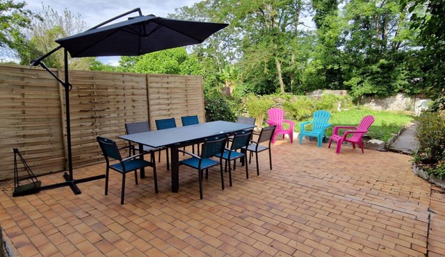 Villa "Sweetlodge" with Private Terrace, Private Garden & Wi-Fi