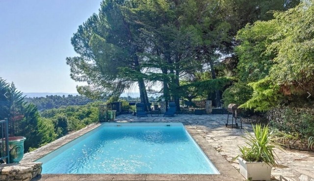 Villa, swimming pool in an exceptional Natura 2000 setting