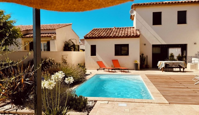 Villa/Swimming pool - quiet - 2 bedrooms - 4 people - Sainte Victoire view