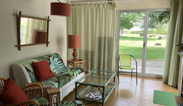 Villa T4 air-conditioned at 150m sandy beach