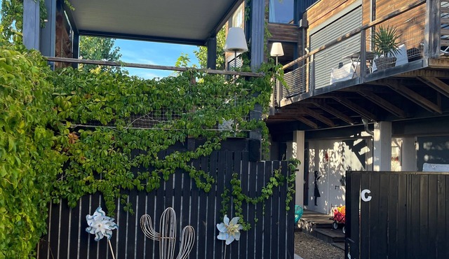 Villa T4 with garden sea view beach access20m