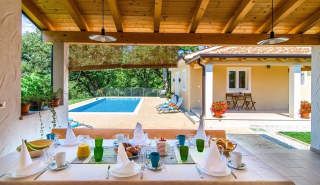 Villa Terezia by Villa Plus