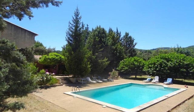 Villa Théo# Family, Groups of friends, Stroll, fireplace, pool, billiards, wifi
