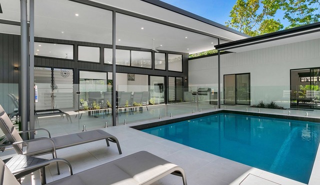 Villa Tiino @ Clifton Beach