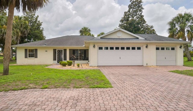 Villa Tilly 4 bedroom with pool - family vacations