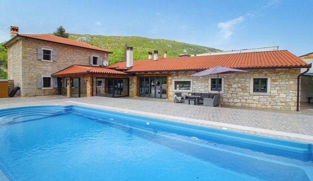 Villa Tina Livade in Gradinje - Haus für 8-12 Personen
