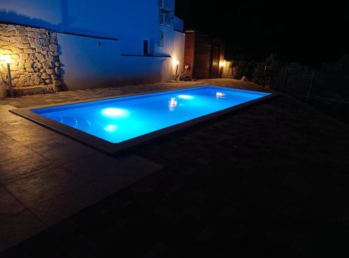 Villa TOP HILL - Heated Pool & Jacuzzi, Panoramic Sea View