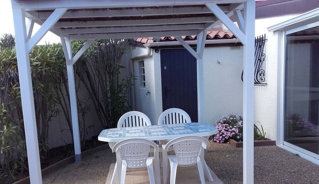 Villa Torreilles, 2 bedrooms, 6 persons